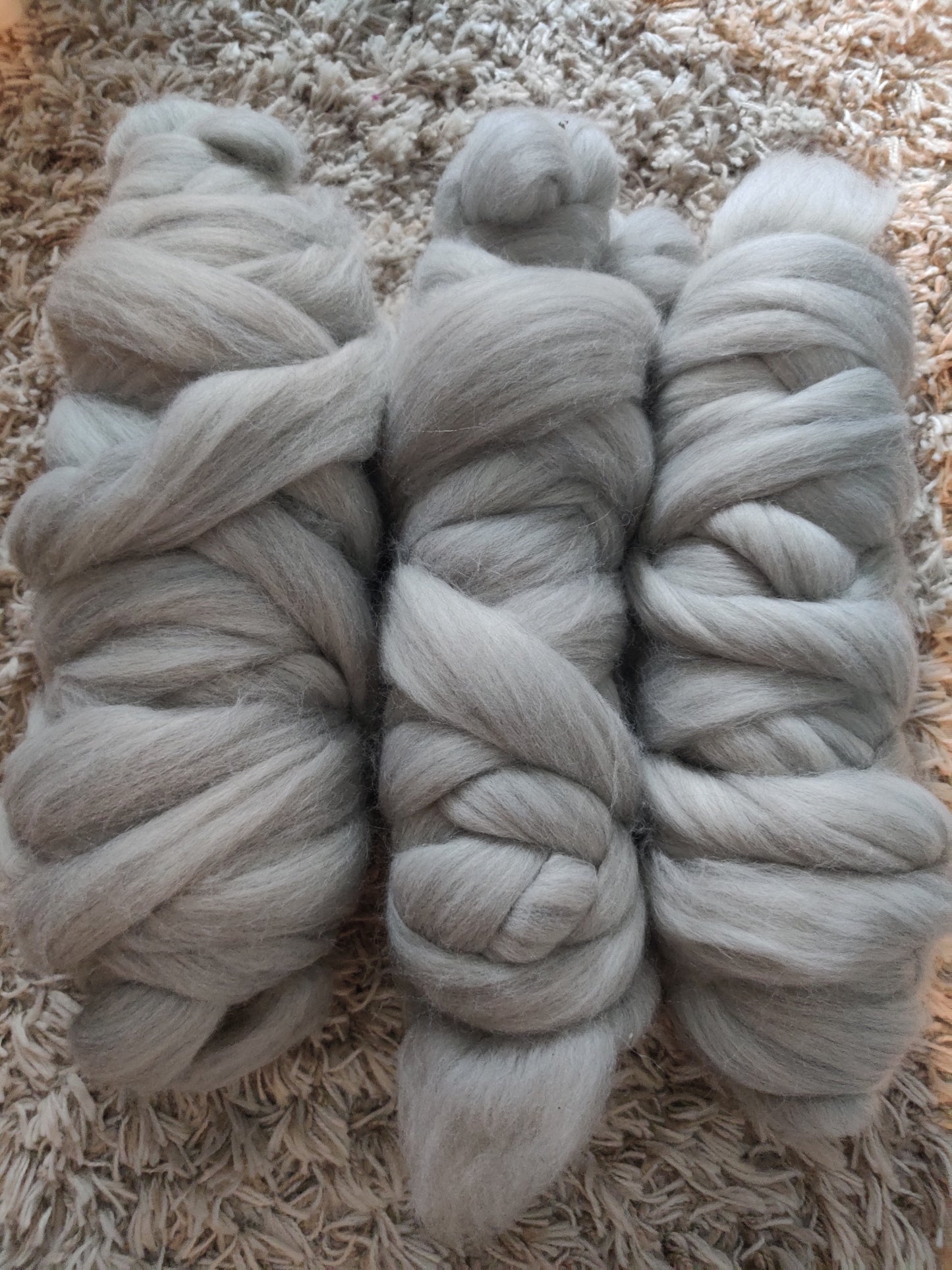 BEIGE merino wool yarn 800g