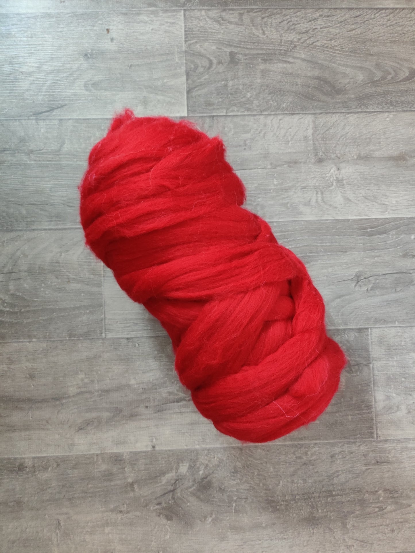 RED merino wool yarn 2kg